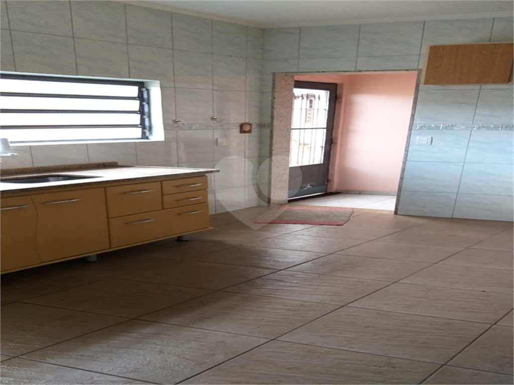 Sobrado à venda com 3 quartos, 145m² - Foto 11