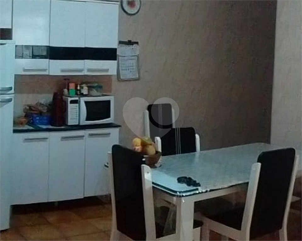 Casa Térrea a Venda em Guarulhos