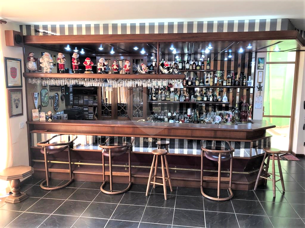 Casa à venda com 6 quartos, 1058m² - Foto 5