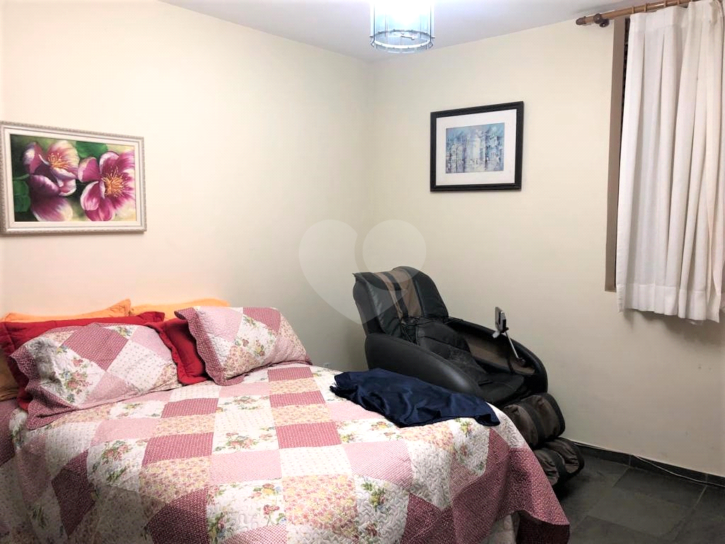 Casa à venda com 6 quartos, 1058m² - Foto 17