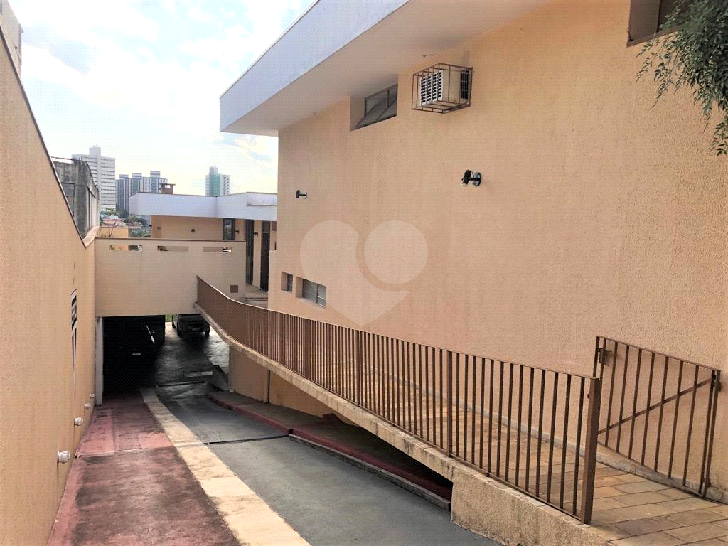 Casa à venda com 6 quartos, 1058m² - Foto 39