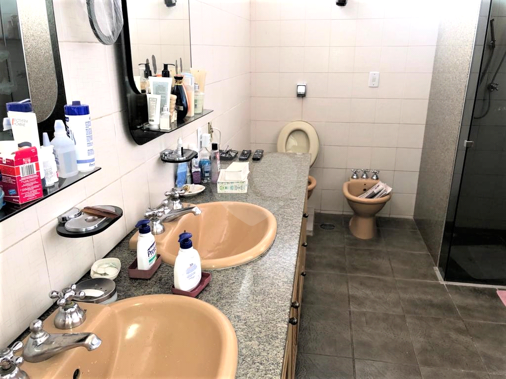 Casa à venda com 6 quartos, 1058m² - Foto 15