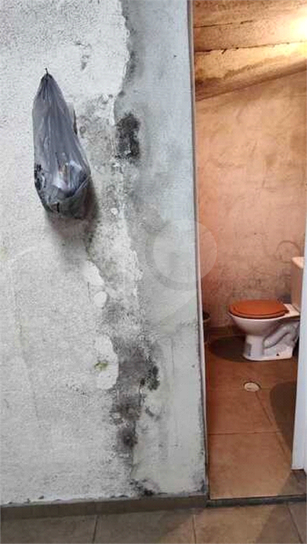 Terreno à venda no Alto da Lapa.