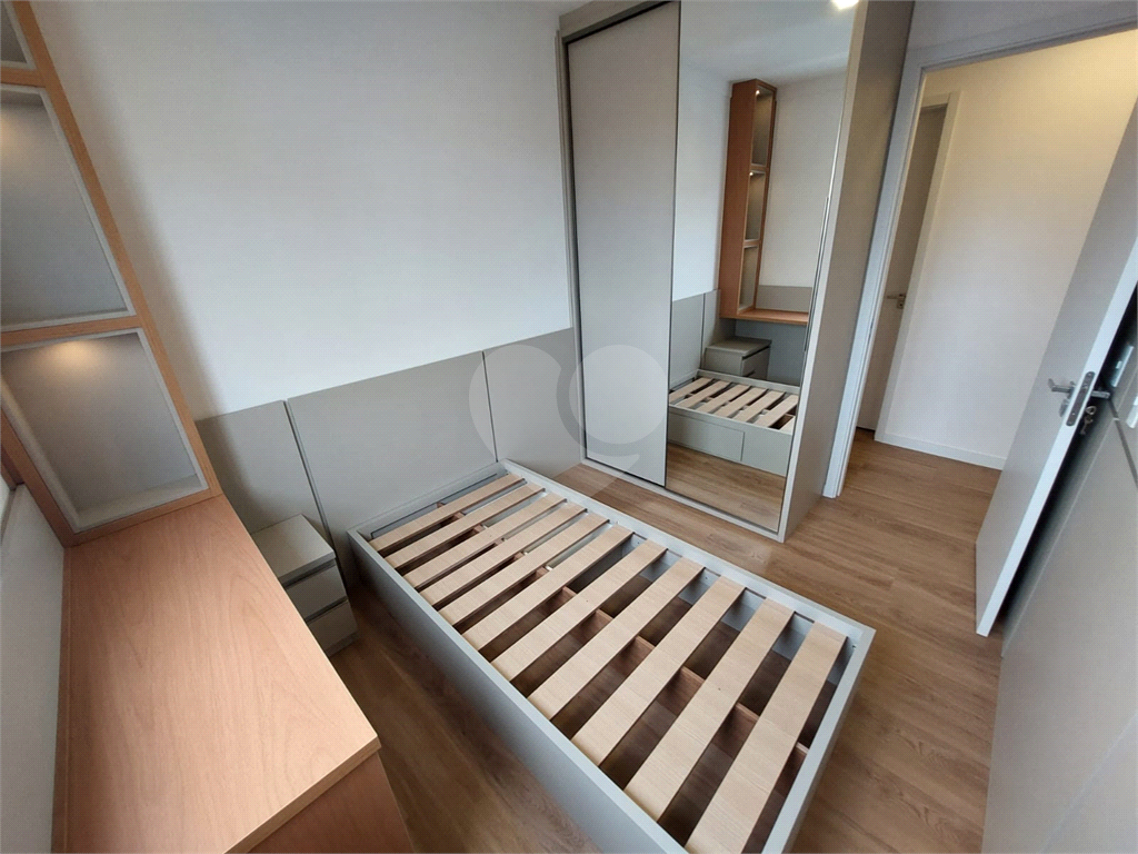 Apartamento à venda com 3 quartos, 68m² - Foto 23