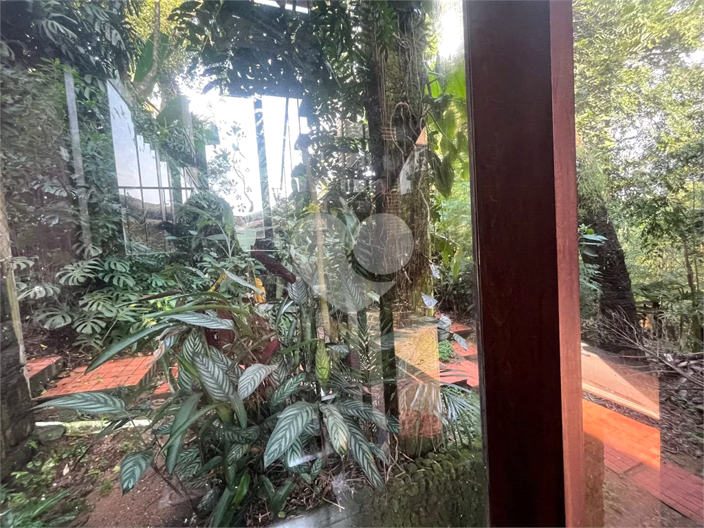 Casa de Condomínio à venda com 3 quartos, 290m² - Foto 17