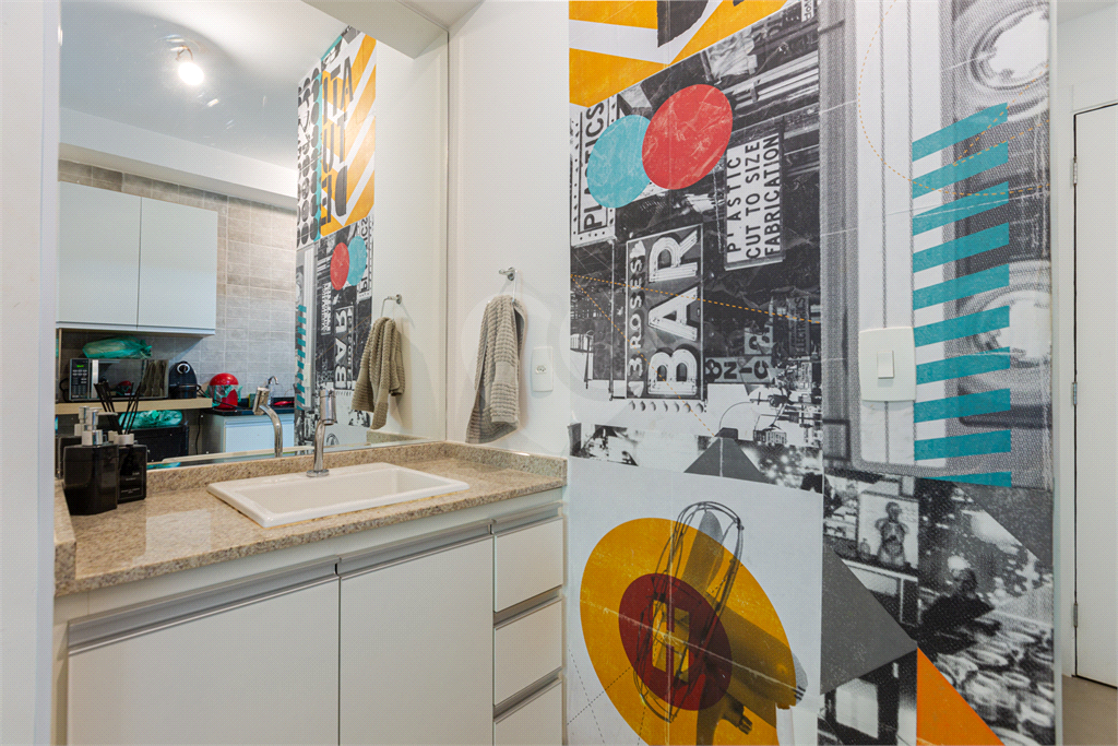 APARTAMENTO em VILA MADALENA