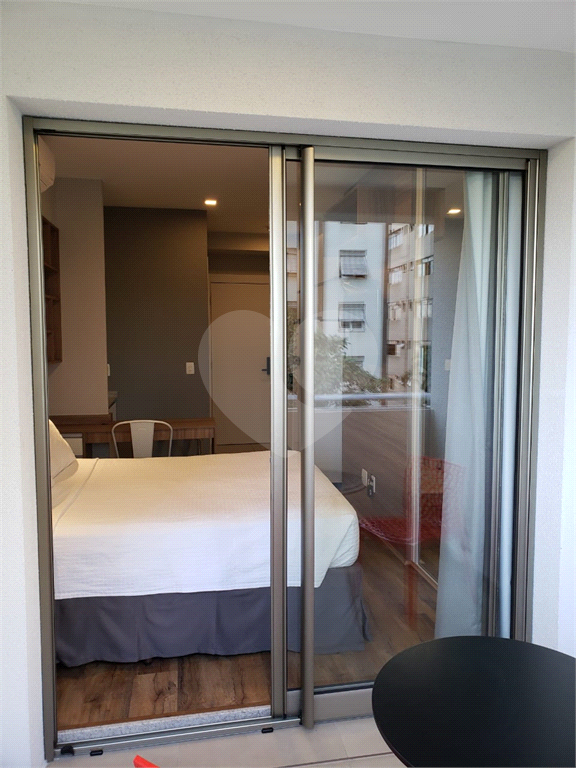 APARTAMENTO em VILA MADALENA
