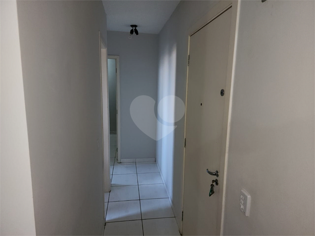 Apartamento à venda com 2 quartos, 56m² - Foto 18