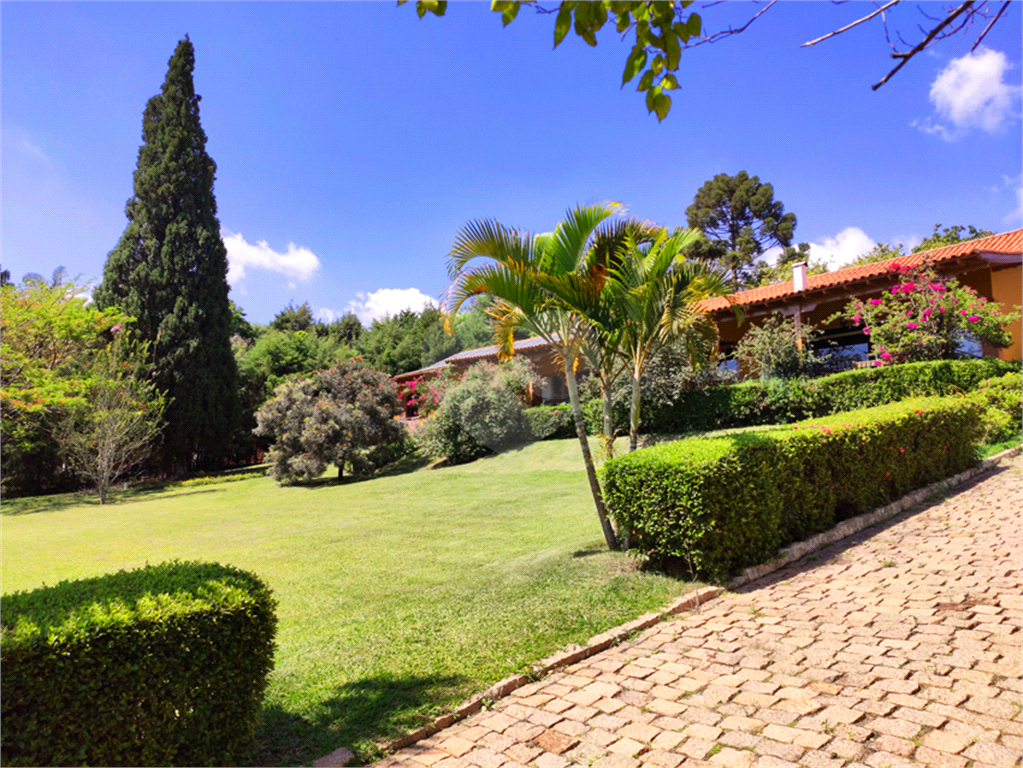 Chácara à venda com 5 quartos, 1000m² - Foto 14