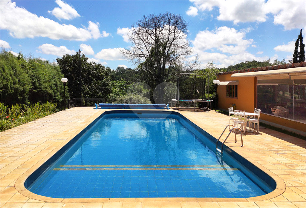 Chácara à venda com 5 quartos, 1000m² - Foto 11