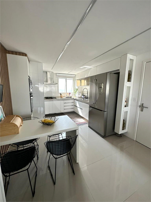 Apartamento "porteira fechada" à venda com varanda gourmet no Centro de Santo André