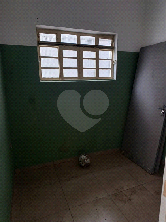 Sobrado a venda e locação no bairro da Vila Constança 