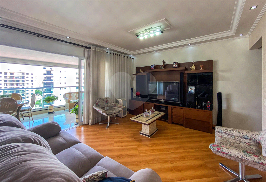 156m² com 3 suítes. (Estuda Permuta)