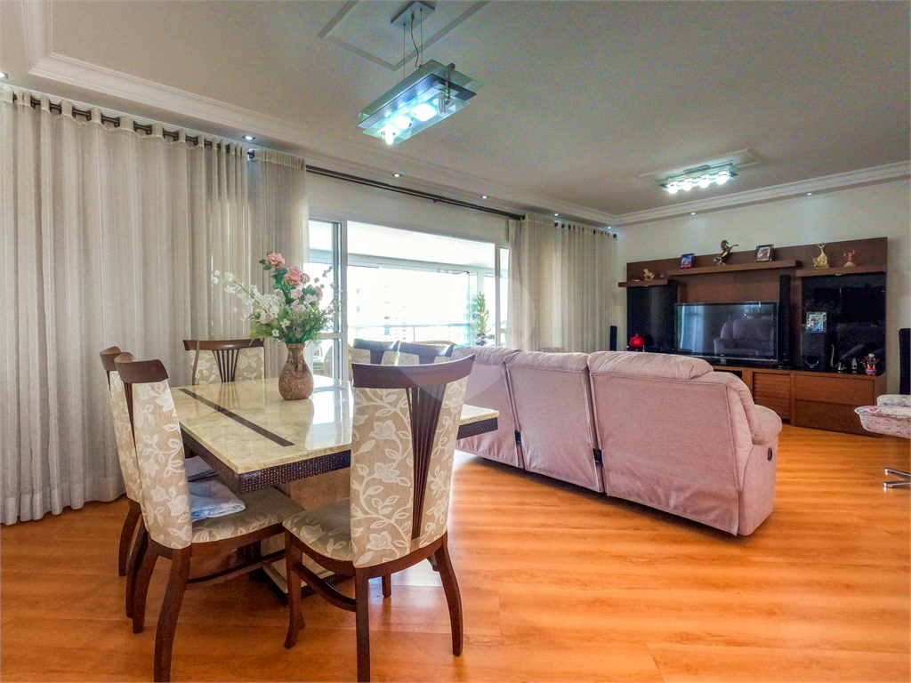 156m² com 3 suítes. (Estuda Permuta)