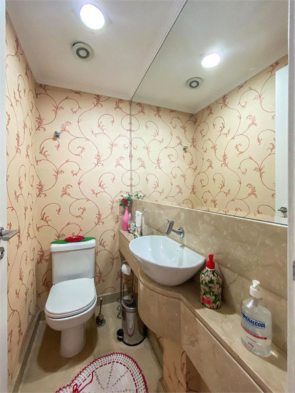 156m² com 3 suítes. (Estuda Permuta)