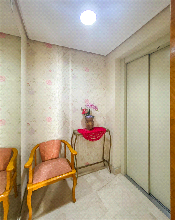 156m² com 3 suítes. (Estuda Permuta)
