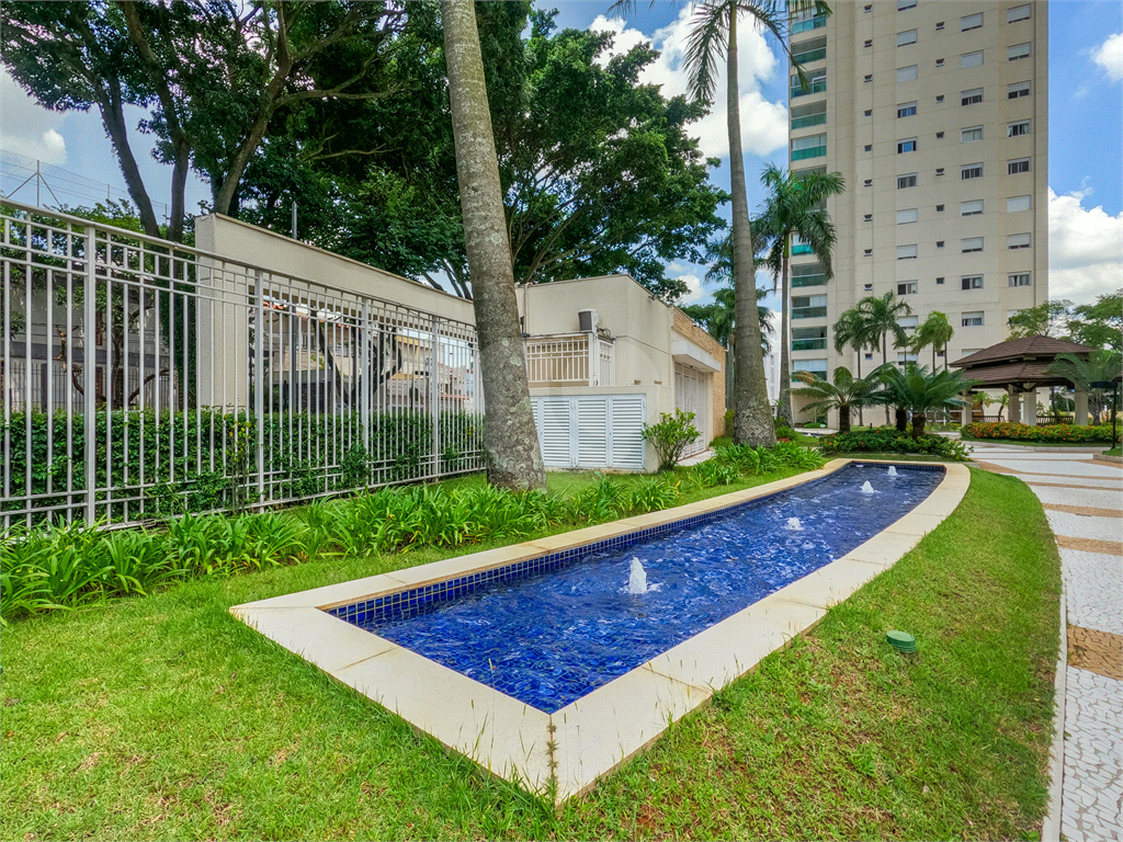 156m² com 3 suítes. (Estuda Permuta)