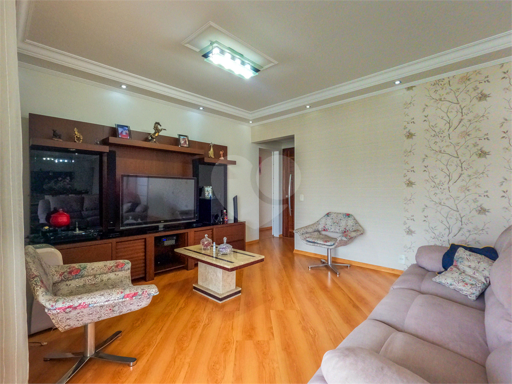 156m² com 3 suítes. (Estuda Permuta)