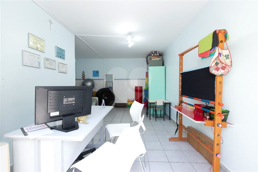Casa à venda com 7 quartos, 155m² - Foto 40