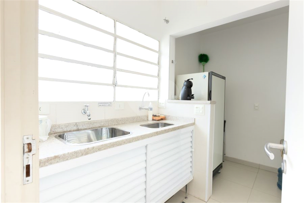 Casa à venda com 7 quartos, 155m² - Foto 32
