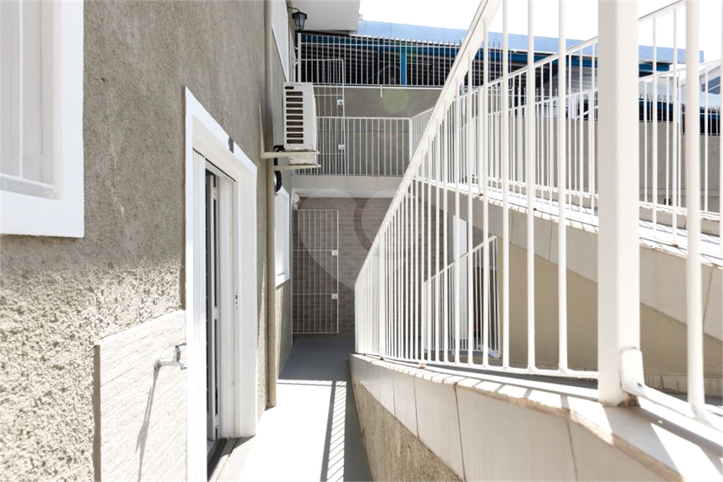 Casa à venda com 7 quartos, 155m² - Foto 43
