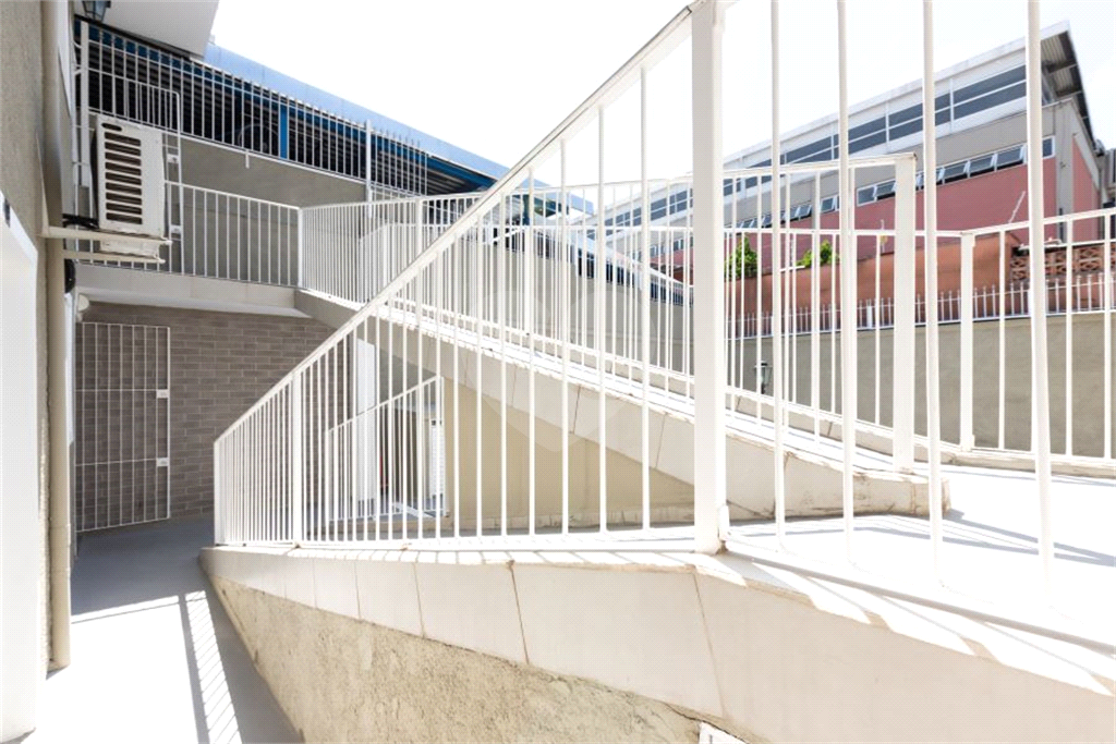 Casa à venda com 7 quartos, 155m² - Foto 44