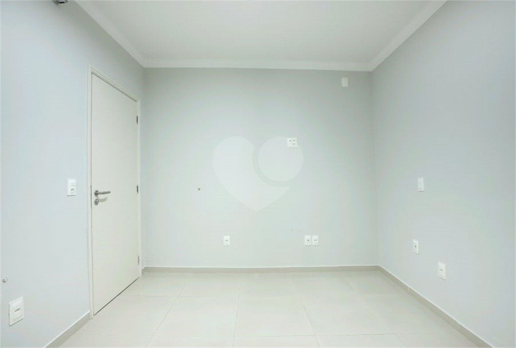 Casa à venda com 7 quartos, 155m² - Foto 8