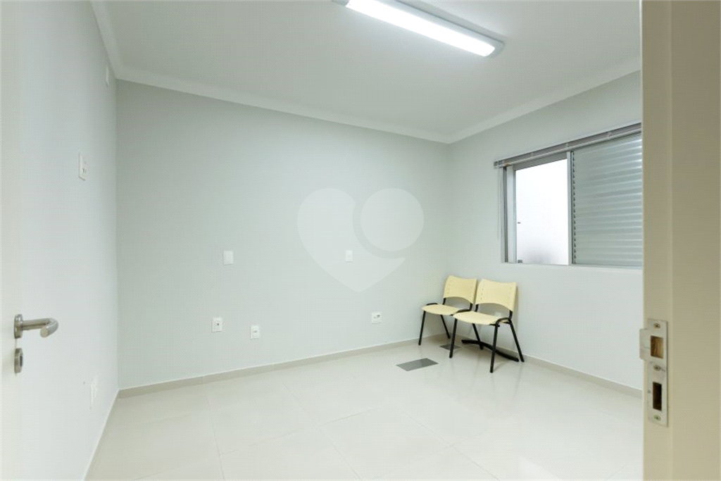 Casa à venda com 7 quartos, 155m² - Foto 7