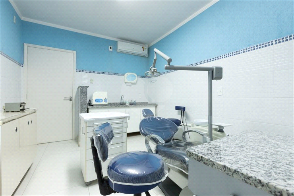 Casa à venda com 7 quartos, 155m² - Foto 11