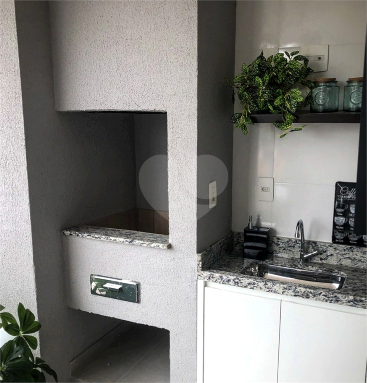 Apartamento à venda com 2 quartos, 70m² - Foto 12