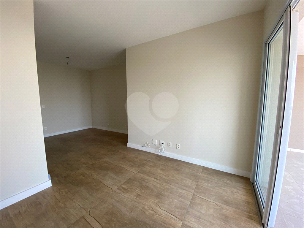 Apartamento de 88 m² na Barra Funda, com 3 dormitórios e 2 vagas