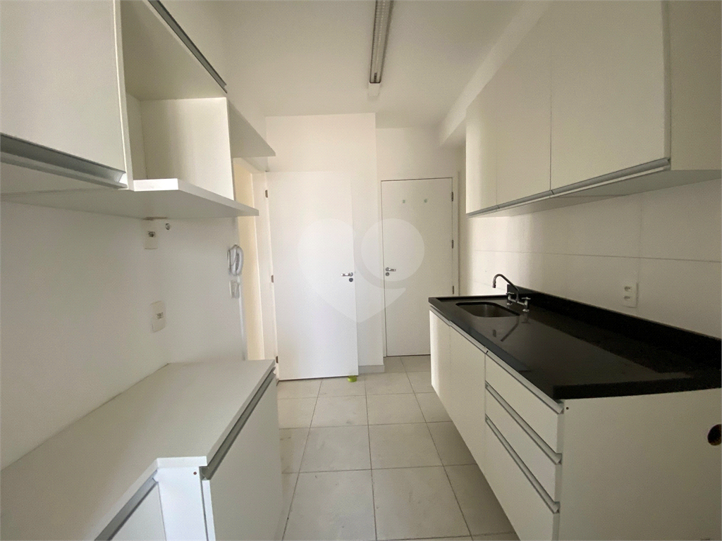 Apartamento de 88 m² na Barra Funda, com 3 dormitórios e 2 vagas