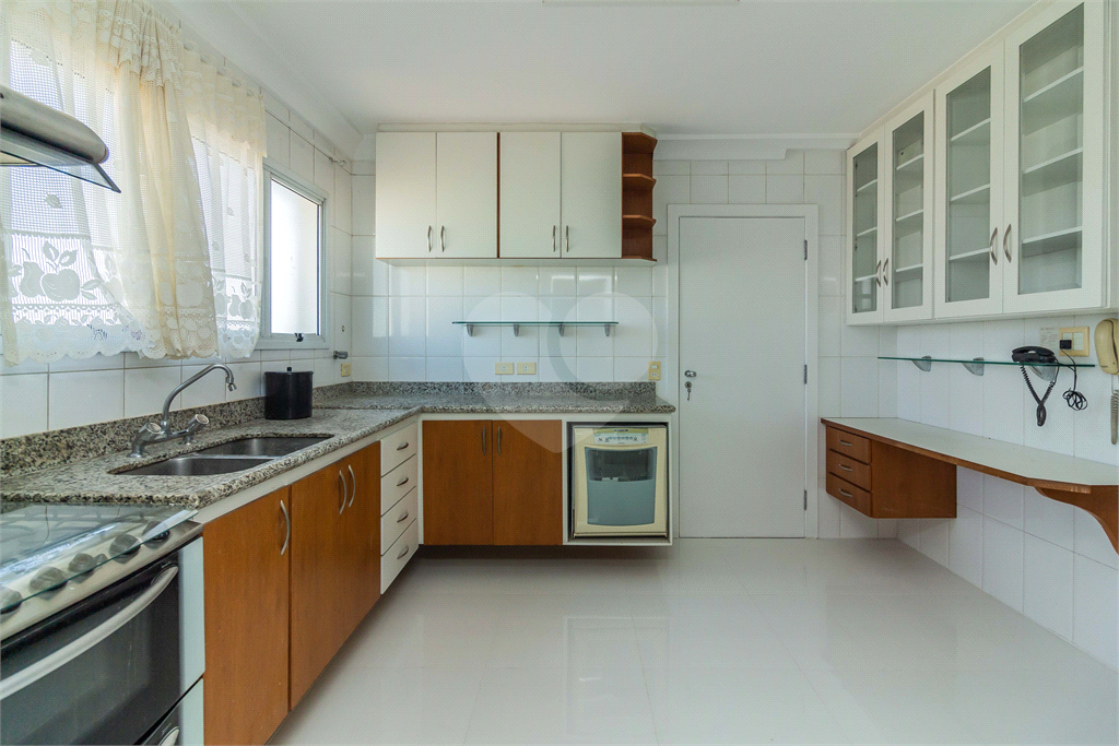 Apartamento 04 quartos a venda no Campo Belo 