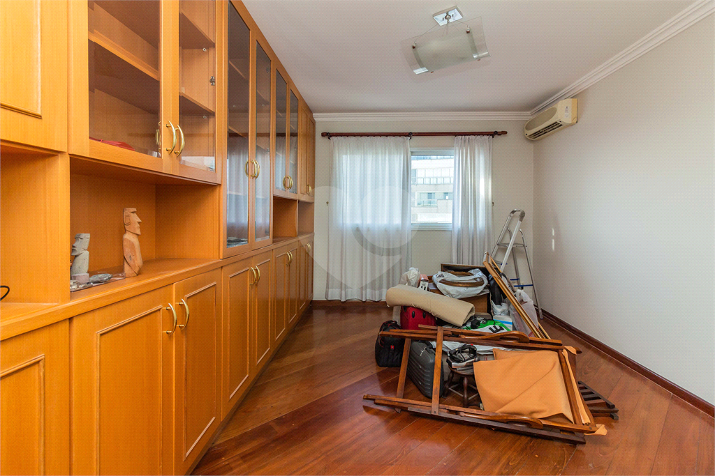 Apartamento 04 quartos a venda no Campo Belo 