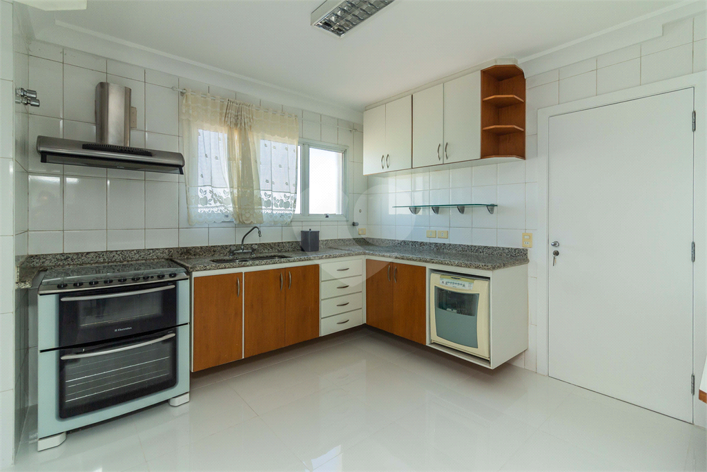 Apartamento 04 quartos a venda no Campo Belo 