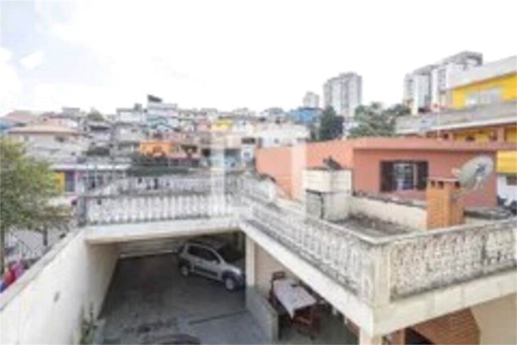 Sobrado à venda com 4 quartos, 200m² - Foto 9