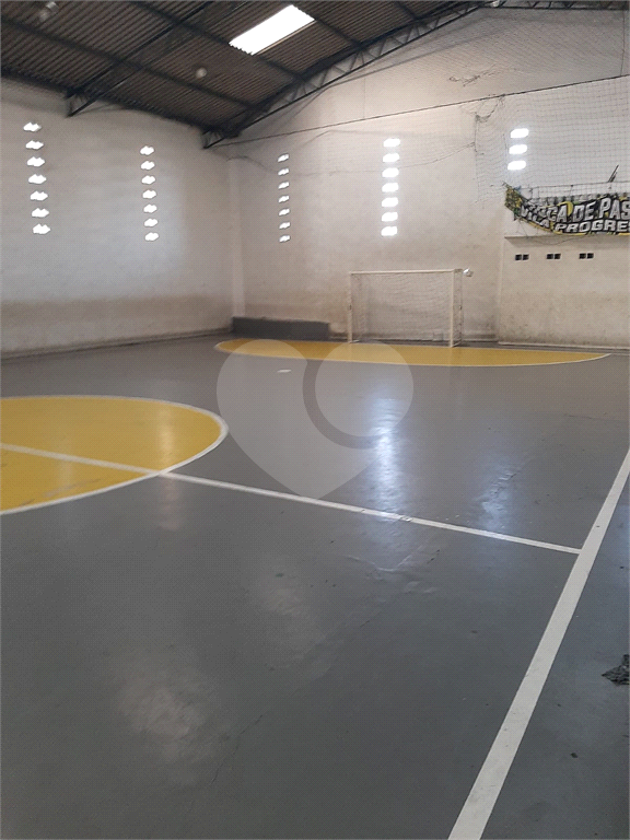 GALPAO A VENDA EM SP PENHA