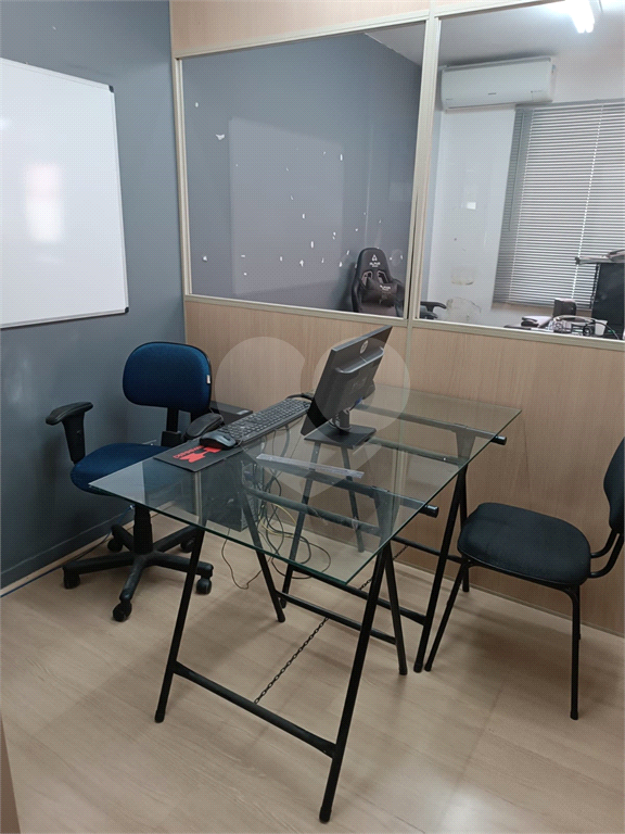 VENDE GALPÃO COM ESCRITÓRIO CASA VERDE, A 3 MINUTOS DAS PONTES LIMÃO E CASA VERDE