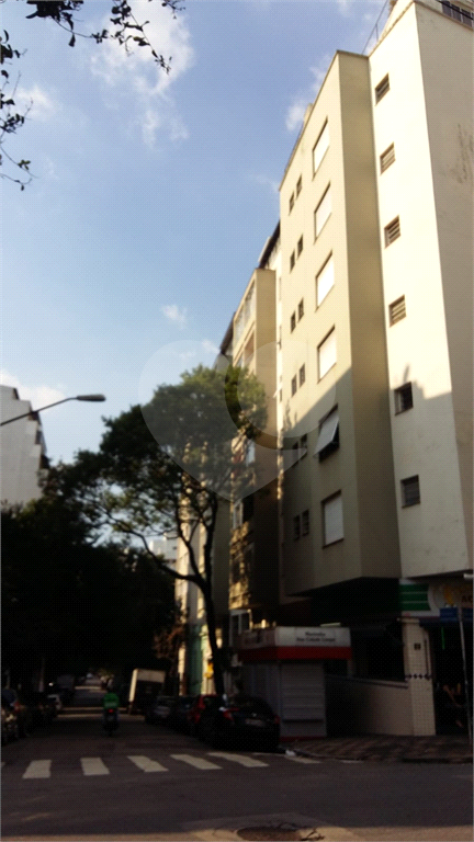 APARTAMENTO em SANTA CECÍLIA