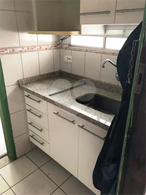 Studio a Venda em Perdizes por R$ 250.000,00