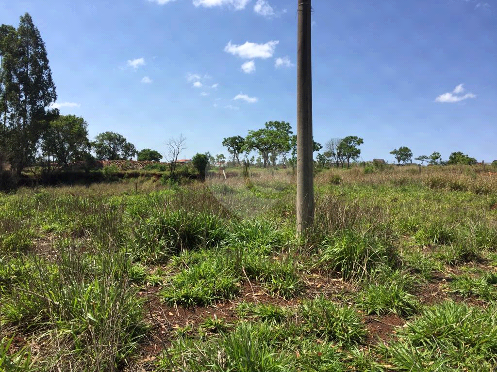 Ótima área á venda na cidade de Itapetininga - sp.