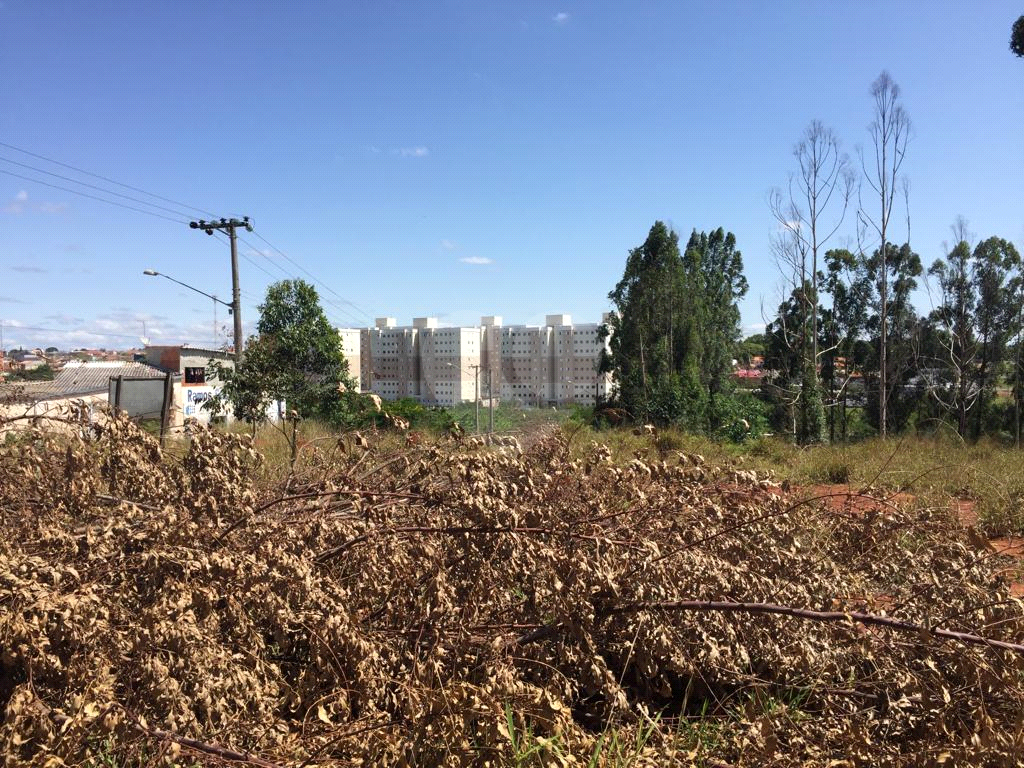 Ótima área á venda na cidade de Itapetininga - sp.