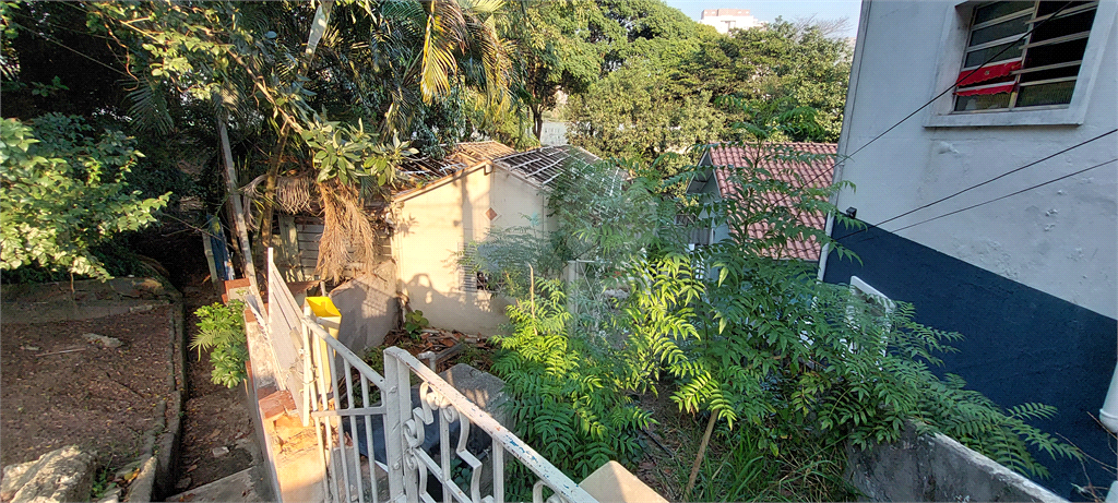 286 m² ideal para construção de apartamentos ou flats.
