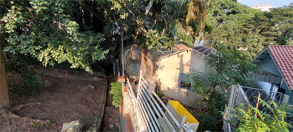 286 m² ideal para construção de apartamentos ou flats.