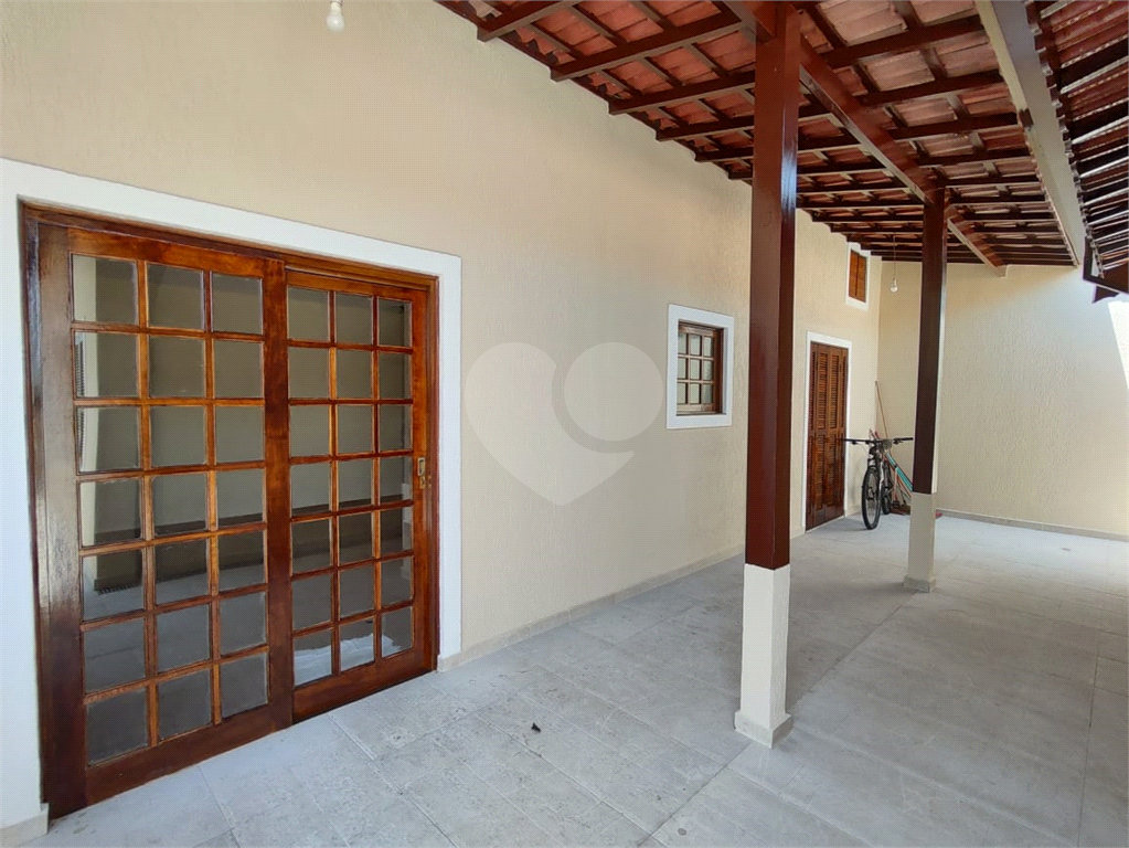 Casa à venda com 3 quartos, 198m² - Foto 5