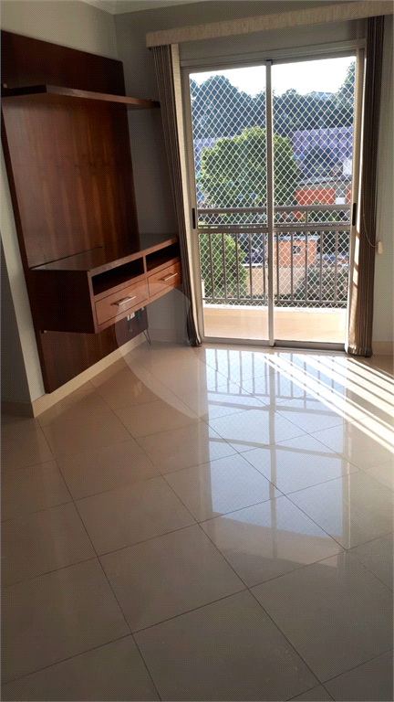 Apartamento à venda com 2 quartos, 48m² - Foto 2