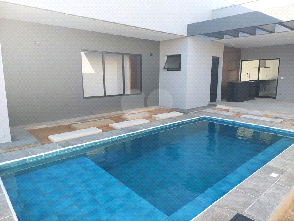 EXCELENTE CASA EM CONDOMÍNIO EM VINHEDO