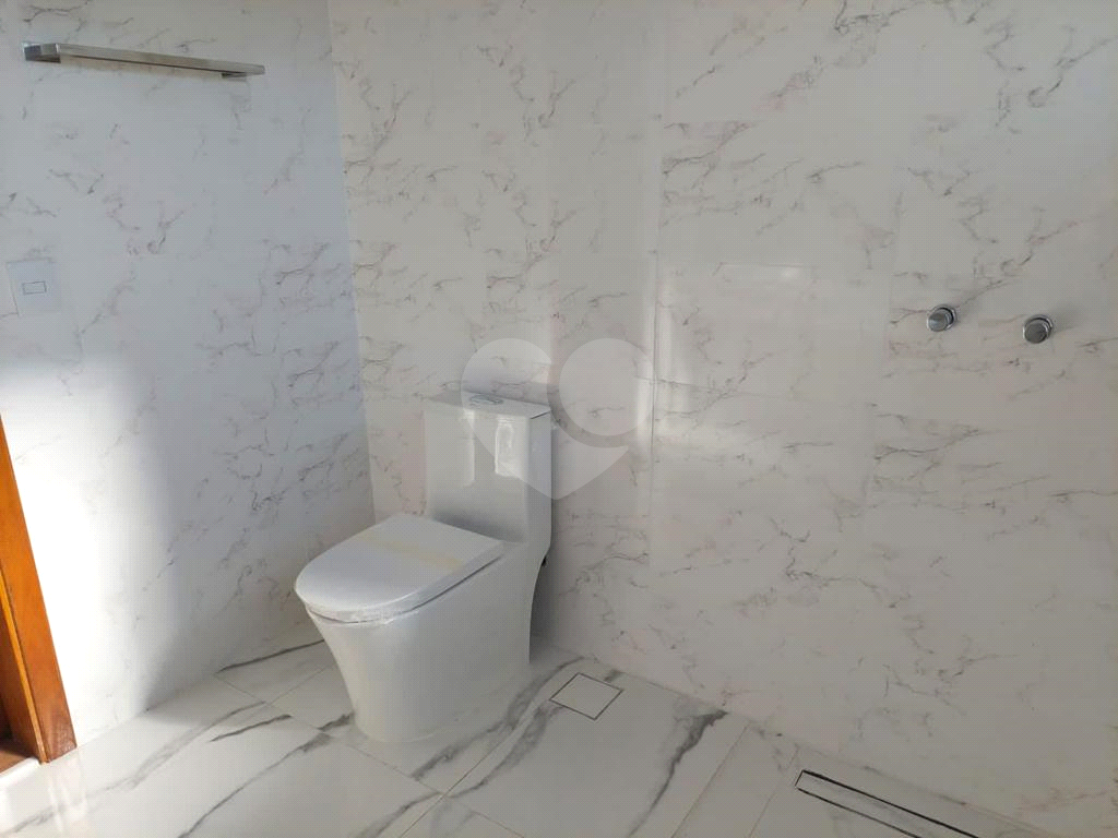 EXCELENTE CASA EM CONDOMÍNIO EM VINHEDO