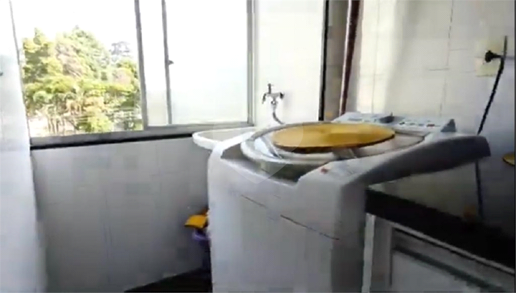 Apartamento 03 dormitórios e 01 vaga garagem