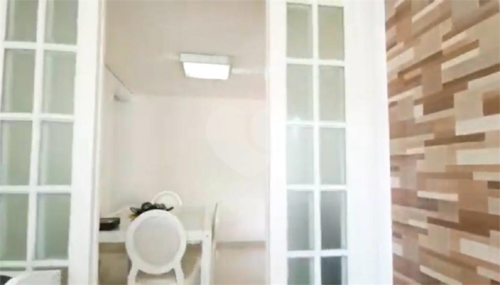 Apartamento 03 dormitórios e 01 vaga garagem